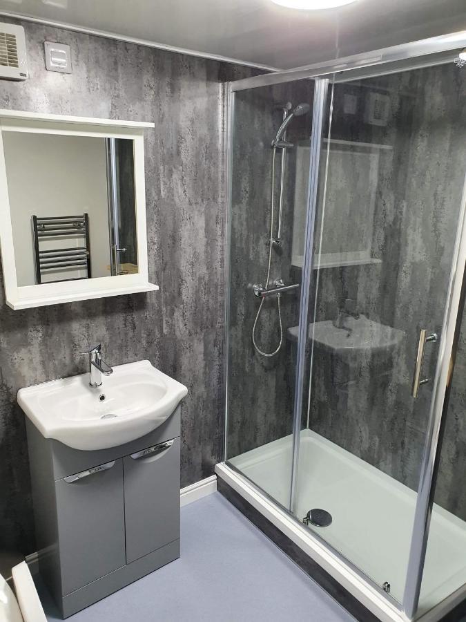Red Lion Rooms - Self Check In Dalton in Furness Exterior photo